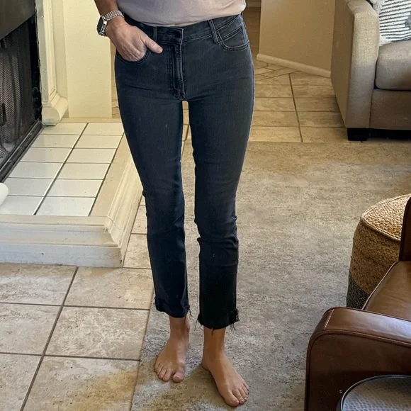 MOTHER Rascal Ankle Slit Flip Black Ankle Jeans - Picture 4 of 10